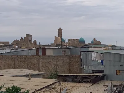 [Hofiz tanish al Buxoriy street], Boukhara