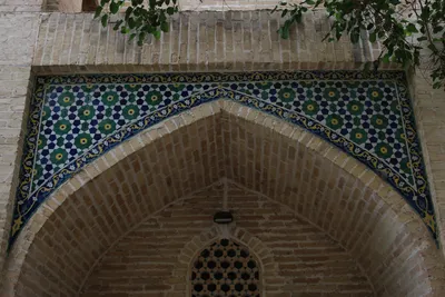 Médersa Nadir Devonbegui, Boukhara